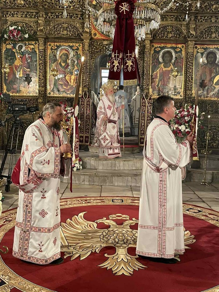 IMG-a97c75cd7649e0159e224a6823eb188e-V