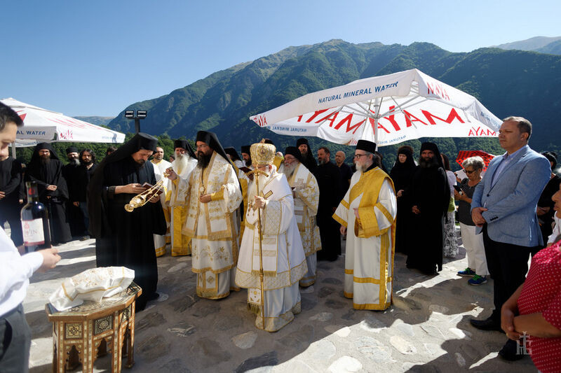 osvetuvanje hram rozhdestvo na presveta bogorodica 2023 043